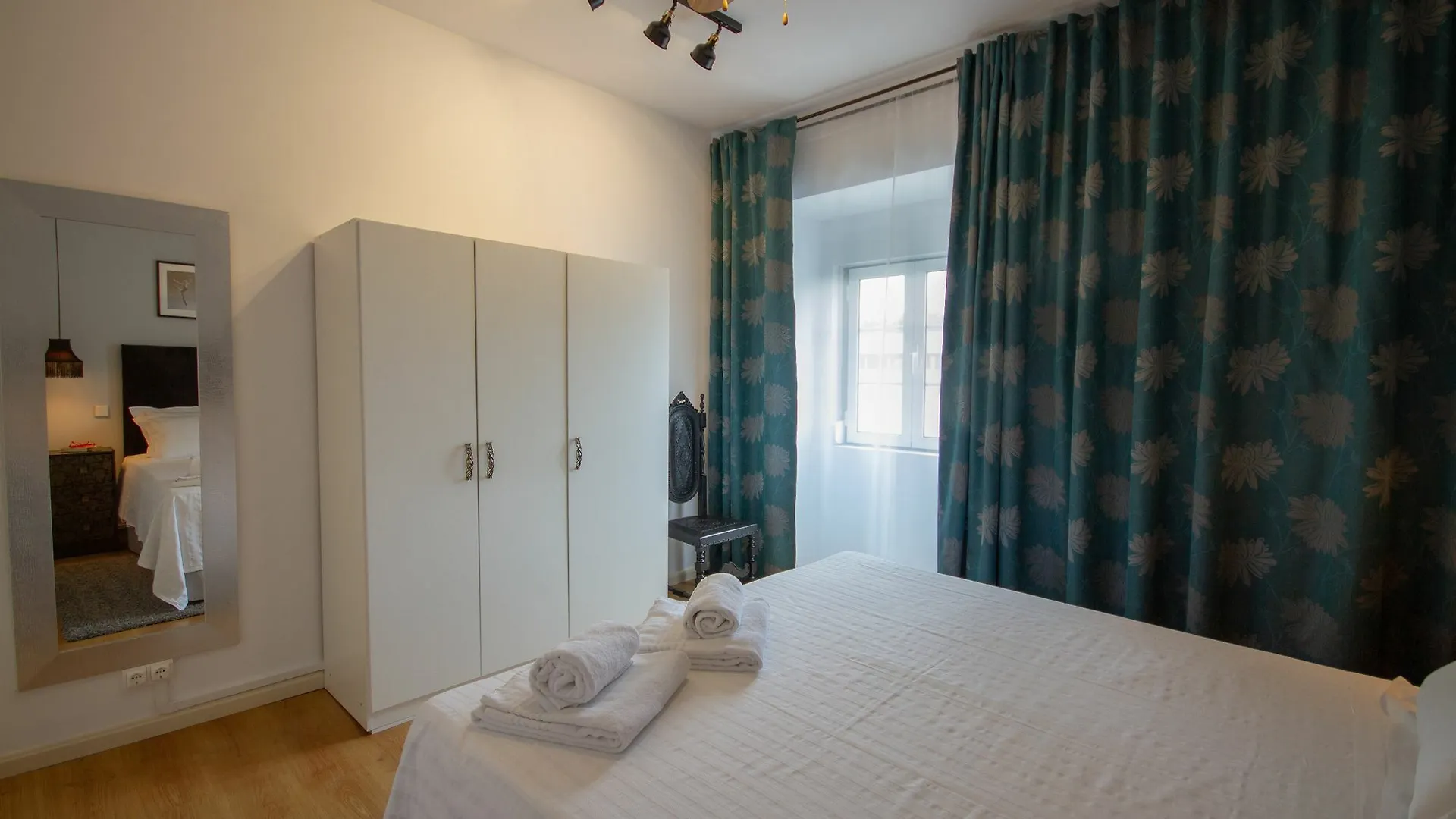 Sweet Lisbon Arts Apartment