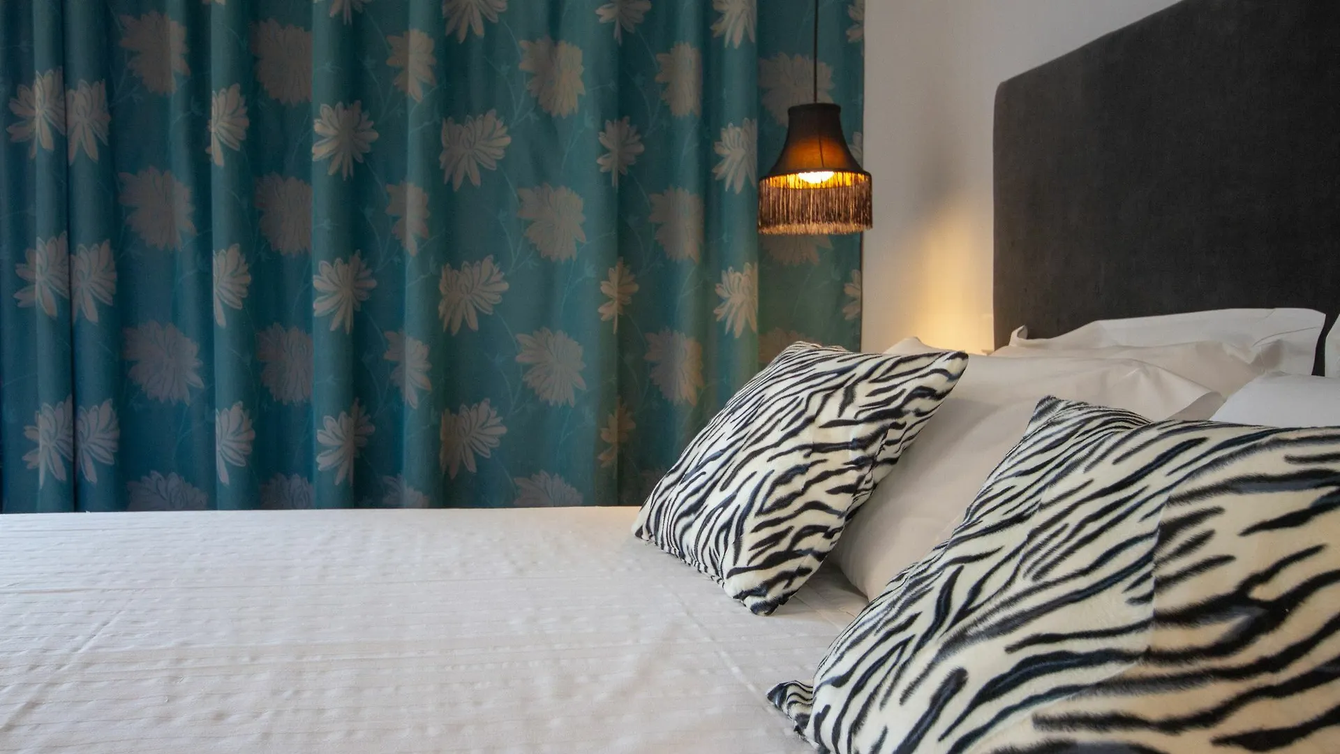 Sweet Lisbon Arts Apartment Portugal